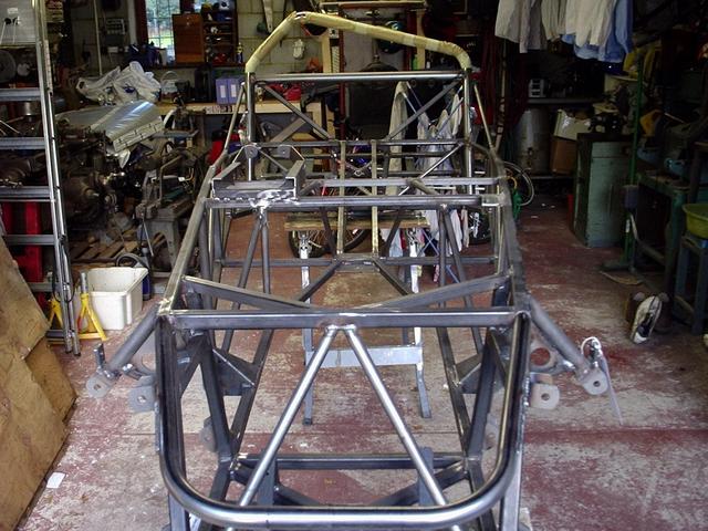 bar steel dax chassis