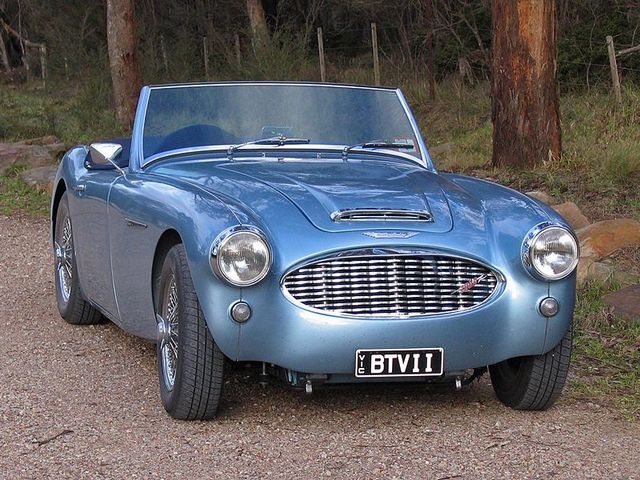 Rescued attachment 800px-1959Austin-Healey3000-Front.jpg