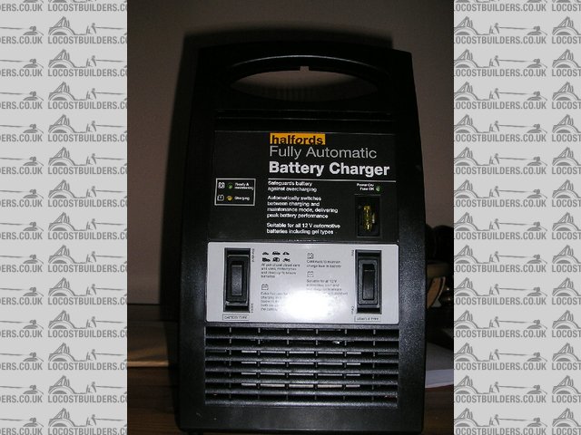 Halford Auto Charger