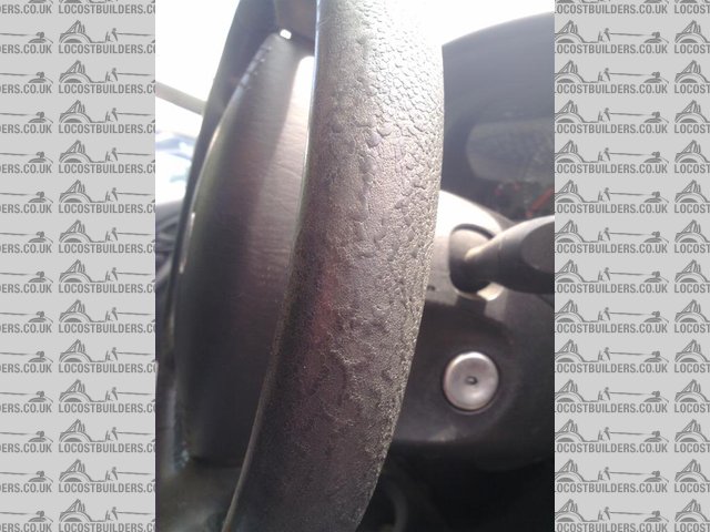 leather steering wheel :(