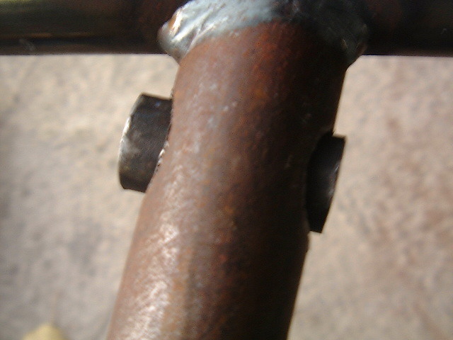 Top harness mount before welding