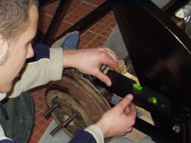 levels of trailing arms