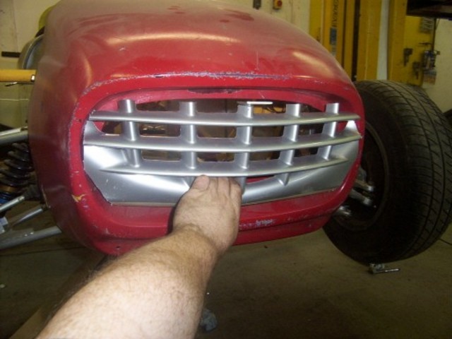 Rescued attachment Grille.jpg