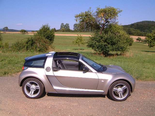 Rescued attachment smart_coupe_roadster08.jpg