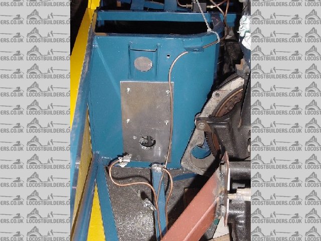 aluminium reinforcement of the master brake cylinder